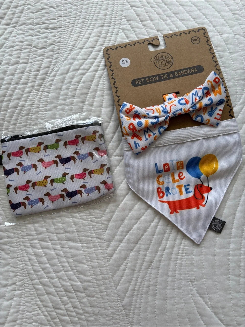 Dachshund Dog Bow Tie and Bandana Zipper Pouch Gift Set NWT Balloons Birthday